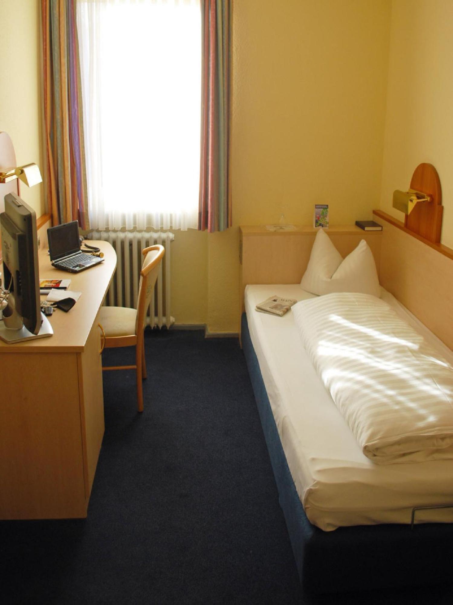 City Partner Hotel Strauss Würzburg Buitenkant foto