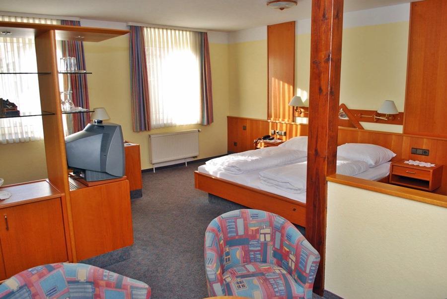 City Partner Hotel Strauss Würzburg Kamer foto